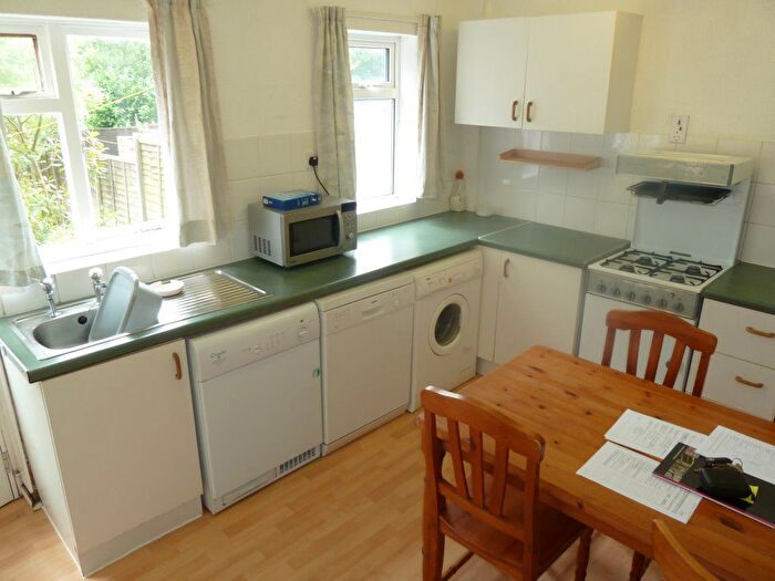 3 Bedroom Property To Rent In Poole Crescent, Harborne, Birmingham, B17