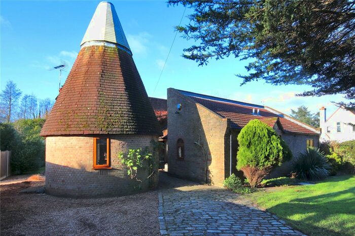 3 Bedroom Detached House To Rent In Ash Road, Ash, Sevenoaks, Kent, TN15