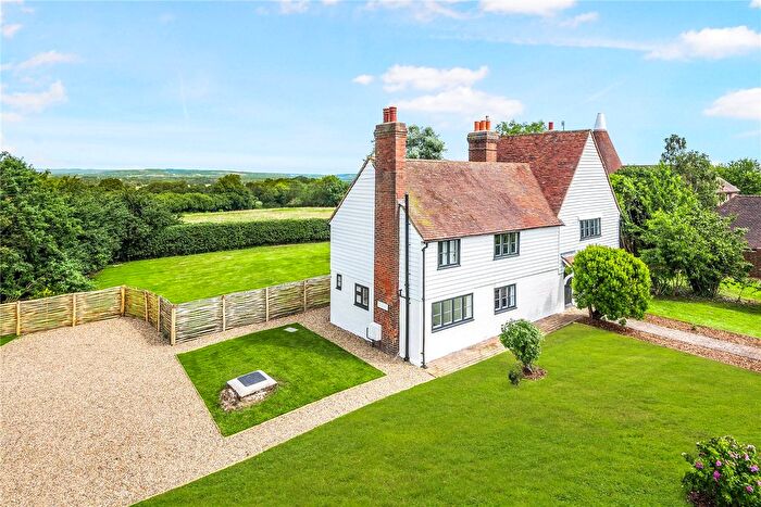 4 Bedroom Detached House To Rent In Crockhurst Street, Tudeley, Tonbridge, Kent, TN11