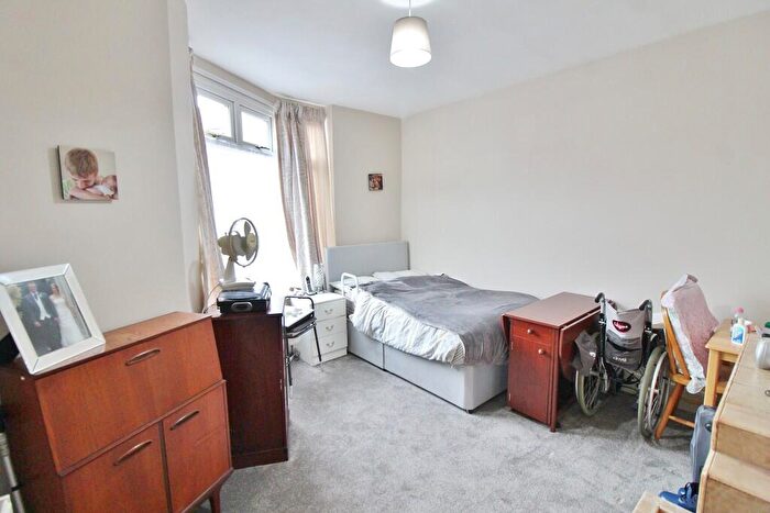 2 Bedroom Semi-Detached House For Sale In Walker Road, Stamshaw, PO2