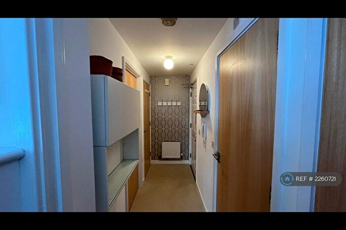 1 Bedroom Flat To Rent In Cottage Road, London, N7