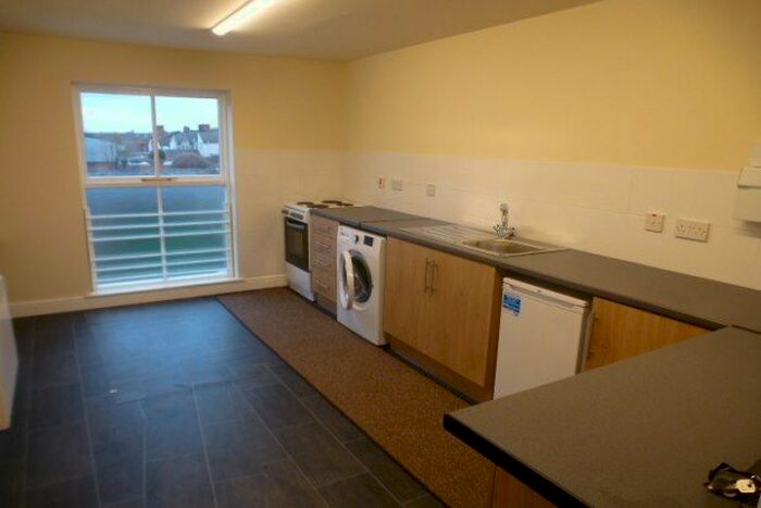 2 Bedroom Flat To Rent In Victoria Road, Burton-On-Trent, DE14