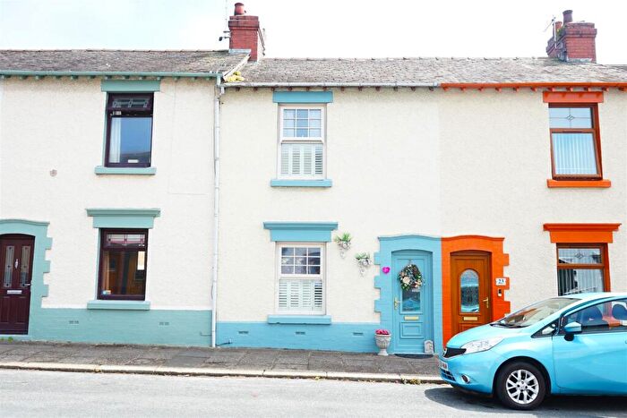 2 Bedroom Terraced House For Sale In Liverpool Street, Walney, Barrow-In-Furness, LA14