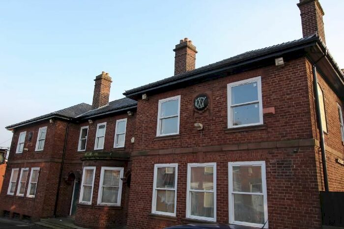 1 Bedroom Flat To Rent In Hardshaw Street, St Helens, Merseyside, WA10