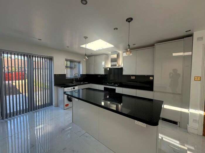 4 Bedroom Terraced House To Rent In Eastleigh Avenue, South Harrow, Harrow, HA2