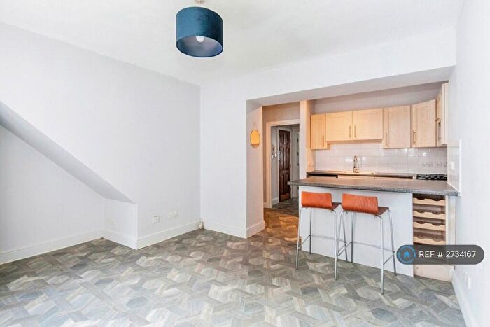 1 Bedroom Flat To Rent In Hinton Road, London, SE24