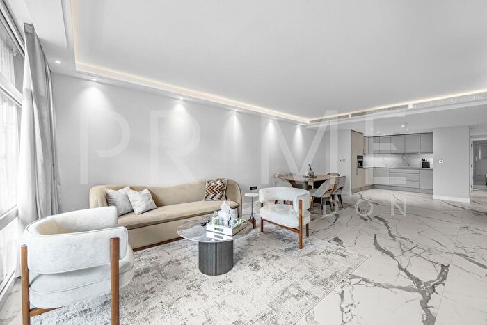 4 Bedroom Flat For Sale In Howard Building, Chelsea Bridge Wharf, London, SW11