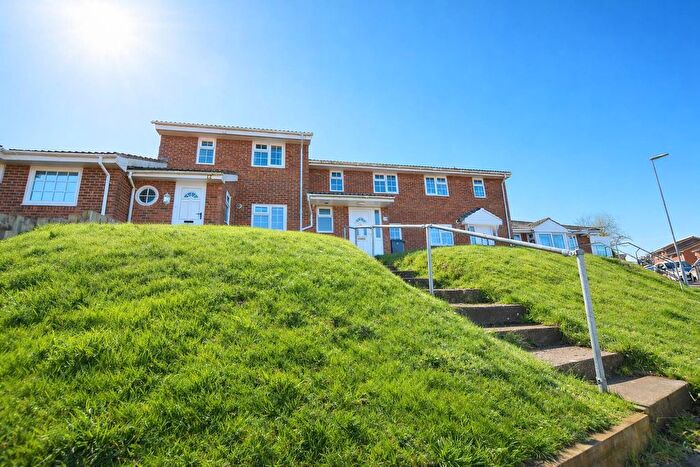 3 Bedroom Terraced House To Rent In Forest Way, Hastings, TN34