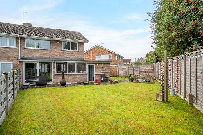 3 Bedroom Semi Detached House For Sale In Beechwood Glade, York, YO24
