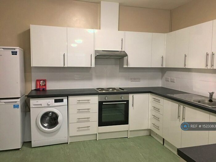 6 Bedroom Terraced House To Rent In Stokes Croft, Bristol, BS1