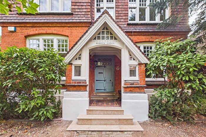 4 Bedroom Detached House To Rent In Ambleside Avenue, London, SW16