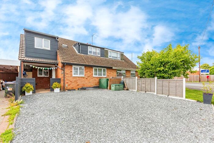 5 Bedroom Semi-Detached House For Sale In Carrs Way, Harpole, Northampton, Northamptonshire, NN7