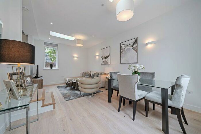2 Bedroom Property To Rent In Cecil Grove, St Edmunds Terrace, London, NW8