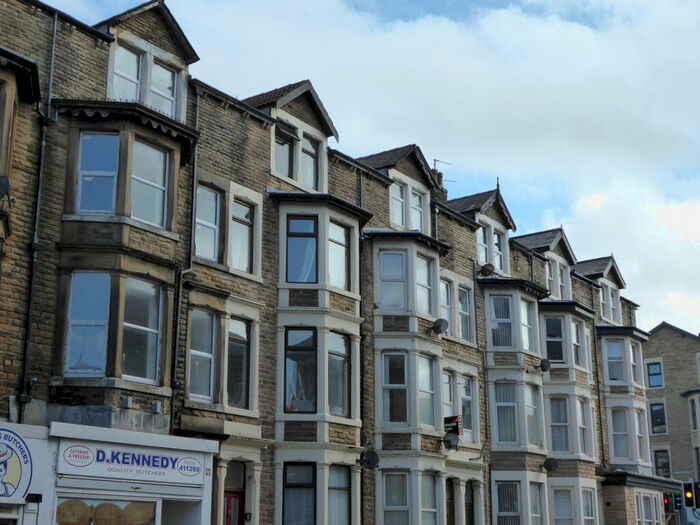 2 Bedroom Flat To Rent In Regent Road, Morecambe, LA3