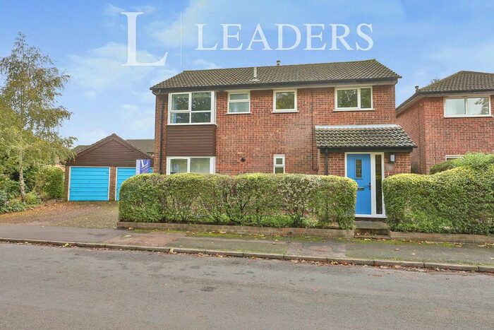 4 Bedroom Detached House To Rent In Peverell Road, Norwich, NR5