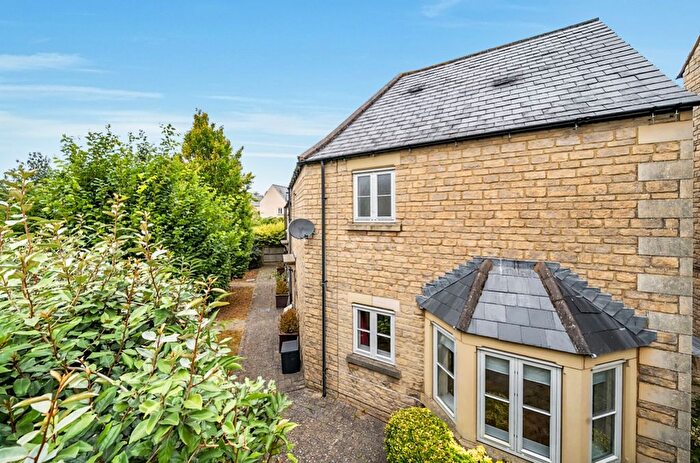 3 Bedroom Semi-Detached House For Sale In Forstall Way, Cirencester, Gloucestershire, GL7