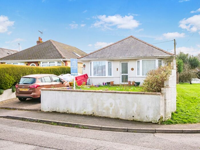 3 Bedroom Detached House For Sale In Mampitts Road, Shaftesbury ~ No Onward Chain, SP7