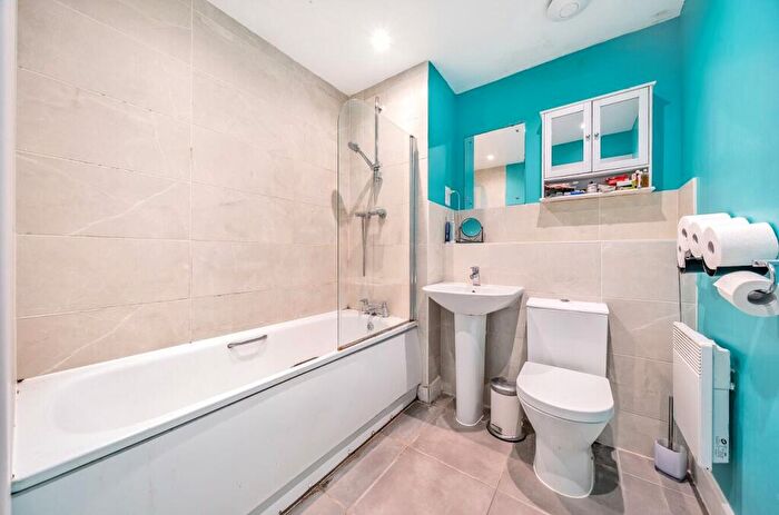 2 Bedroom Semi-Detached House For Sale In Heath Road, Soberton, Southampton, Hampshire, SO32