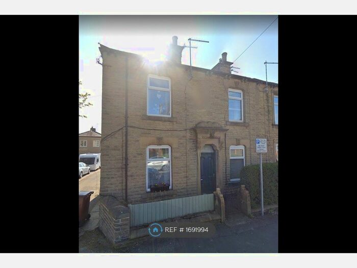 2 Bedroom Terraced House To Rent In Dale Street, Ossett, WF5