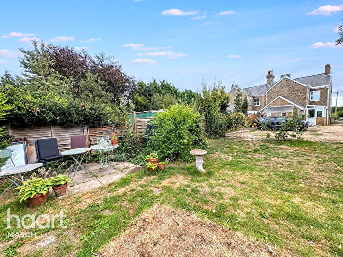 2 Bedroom Character Property For Sale In Doddington Road, Benwick, PE15