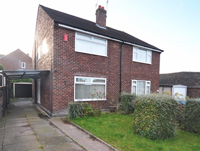 3 Bedroom Semi-Detached House To Rent In Priorfield Close, Longton, Stoke-On-Trent, ST3
