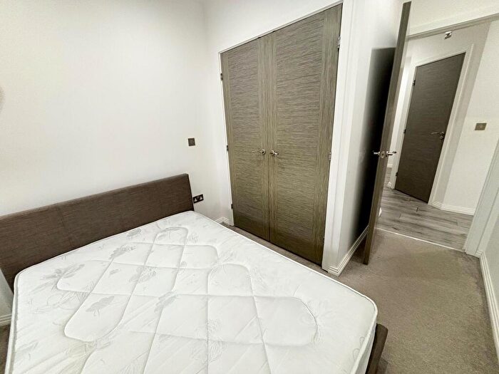 2 Bedroom Apartment To Rent In Knights House, Parade, Sutton Coldfield, West Midlands, B72