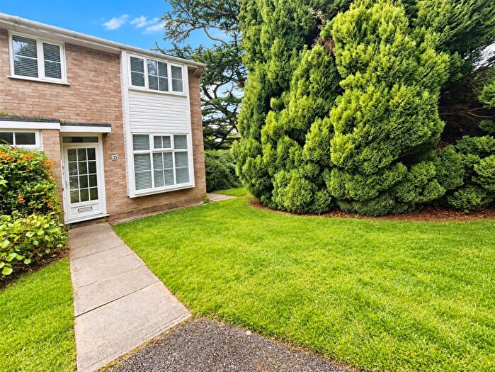 3 Bedroom End Of Terrace House For Sale In Upper Holly Walk, Leamington Spa, CV32