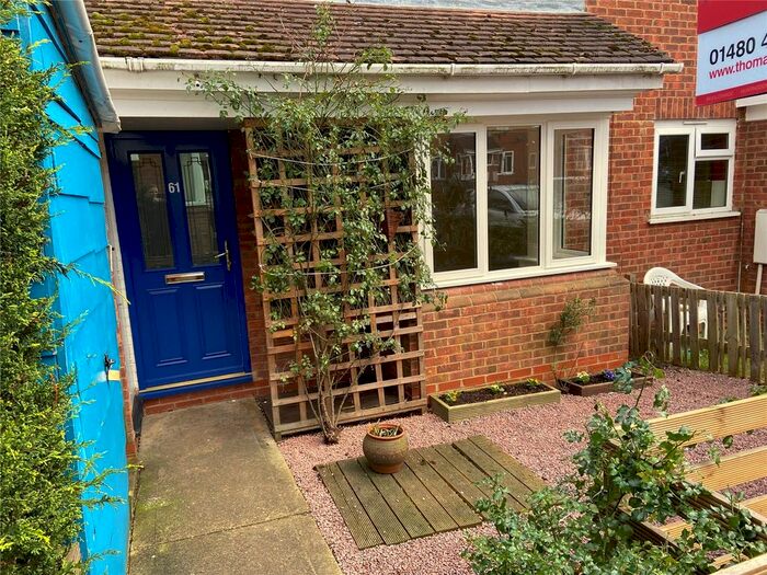 2 Bedroom Detached House To Rent In Tamar Close, St. Ives, Cambridgeshire PE27