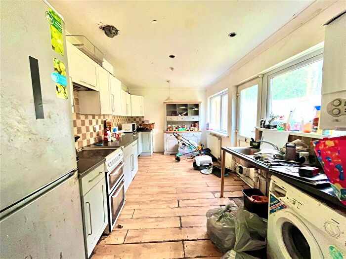 3 Bedroom Terraced House For Sale In Queensfield, Tenby, Pembrokeshire, SA70