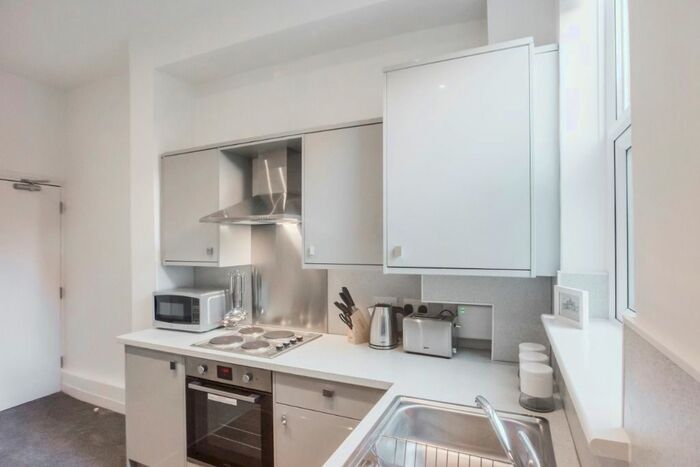 2 Bedroom Terraced House To Rent In Hartley Road, Radford, Nottingham, NG7