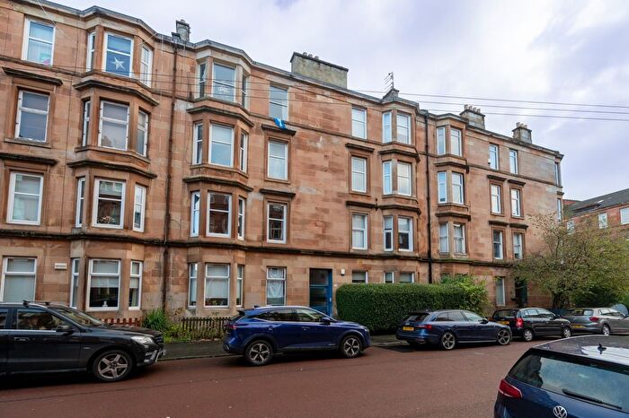 2 Bedroom Flat To Rent In Clincart Road, Mount Florida, Glasgow, G42