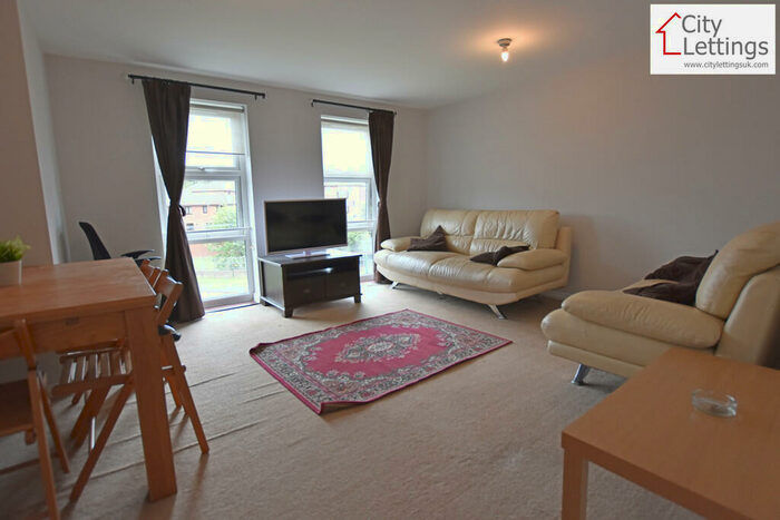 2 Bedroom Apartment To Rent In Templars Court, Lenton, NG7