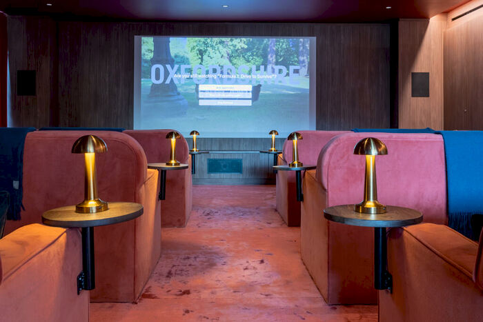 2 Bedroom Flat To Rent In New York Square, Leeds, LS2