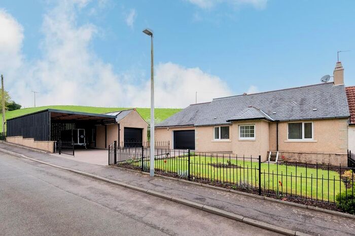 4 Bedroom Semi-Detached House For Sale In Kemback Bridge, Kemback, Cupar, KY15