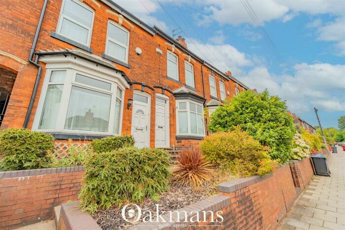 4 Bedroom House To Rent In Warwards Lane, Birmingham, B29
