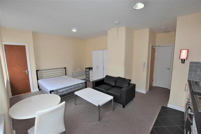 Studio To Rent In Charles Street, Leicester LE1