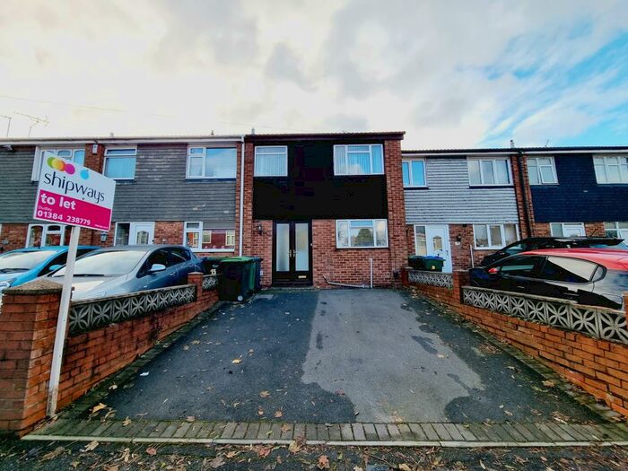 3 Bedroom House To Rent In Gospel Oak Road, Tipton, DY4