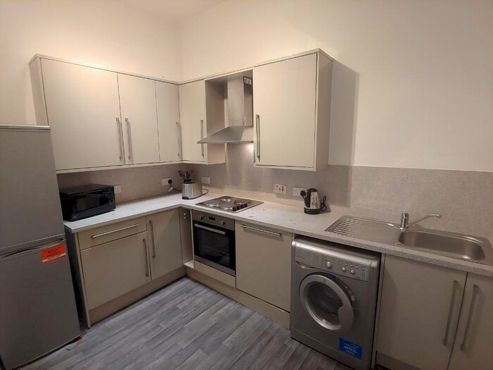 4 Bedroom Flat To Rent In Marchmont Road, Marchmont, Edinburgh, EH9