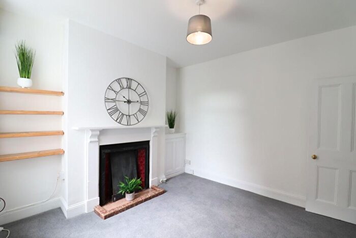 1 Bedroom Flat To Rent In R/O Beulah Road, Rhiwbina, Cardiff, CF14