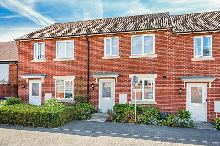 3 Bedroom Terraced House For Sale In Fotescue Road, Bishops Cleeve, Cheltenham, GL52
