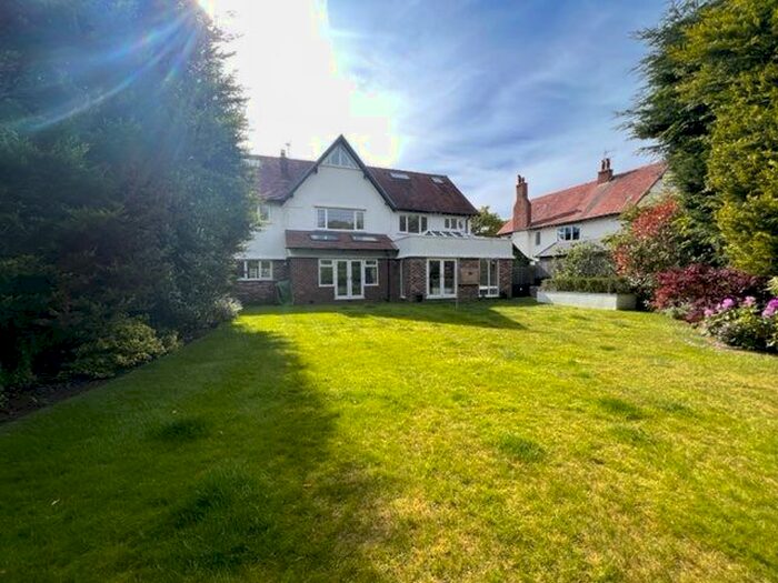 4 Bedroom Detached House To Rent In Elmcroft Lane, Hightown, Liverpool, L38