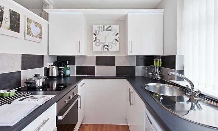 1 Bedroom Flat To Rent In Douglas Court, Hartsbourne Road, Earley, Berkshire, RG6