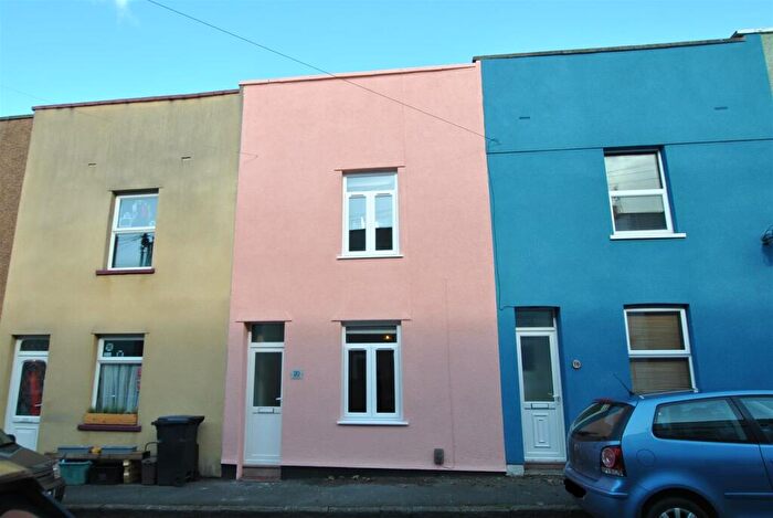 2 Bedroom House To Rent In Monmouth Street, Victoria Park, Bristol, BS3