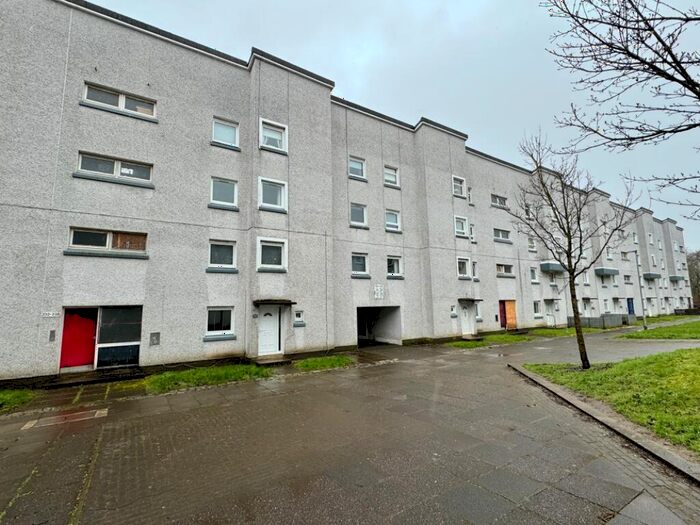 2 Bedroom Flat To Rent In Spruce Road, Abronhill, Cumbernauld, G67