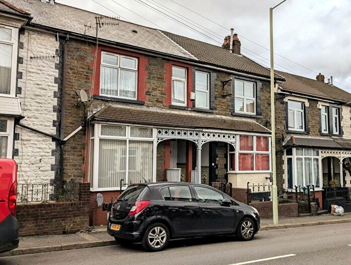 3 Bedroom Terraced House To Rent In North Road, Ferndale, CF43