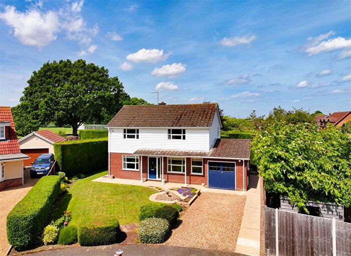 3 Bedroom Detached House For Sale In Somerby Close, Moulton, Spalding, PE12