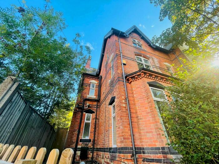 1 Bedroom Flat To Rent In Raleigh Street, Nottingham, NG7