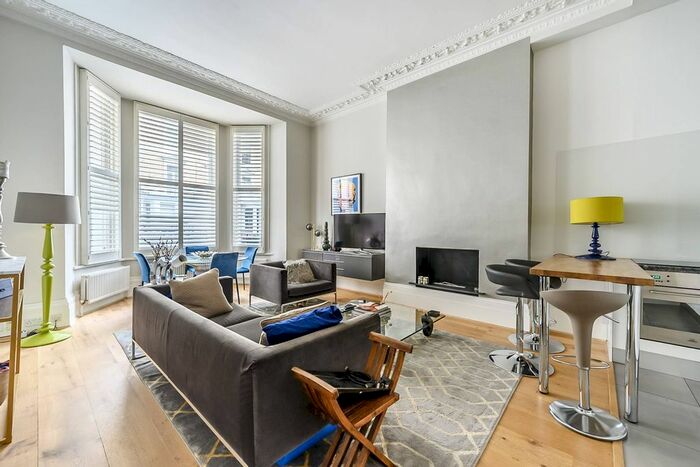 2 Bedroom Flat To Rent In Elvaston Place, South Kensington, London, SW7