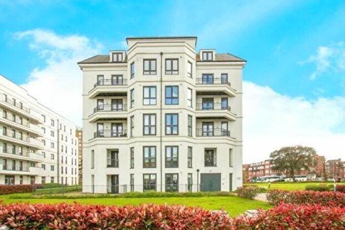 1 Bedroom Flat To Rent In West Cliff Road, Bournemouth, BH2