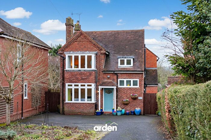 3 Bedroom Detached House For Sale In Redditch Road, Alvechurch, B48
